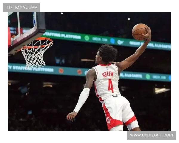 火箭队最新比赛赛况回顾及球员表现评分